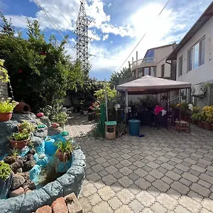  Хостел Ortachala Summer House